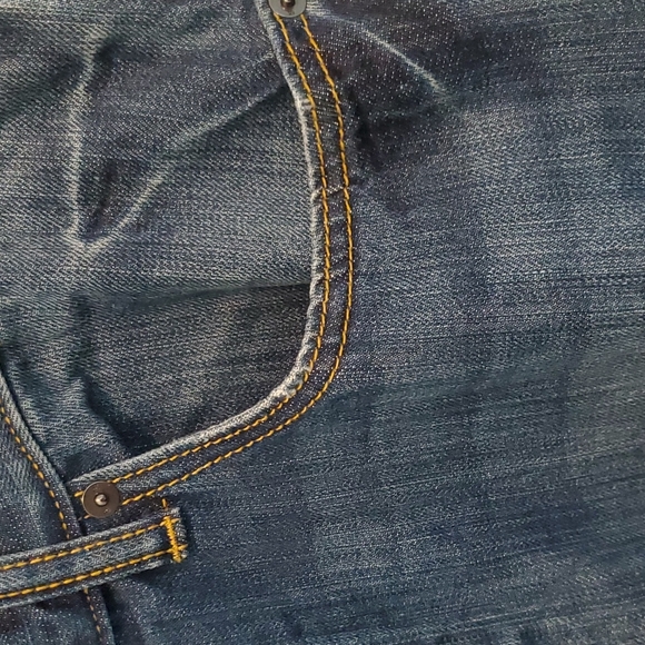Banana Republic Men's Relaxed Jeans size 35x30 - Picture 3 of 7